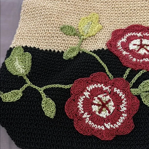 Liz Claiborne Black and Tan Shoulder Bag with Floral Accents - Picture 7 of 7